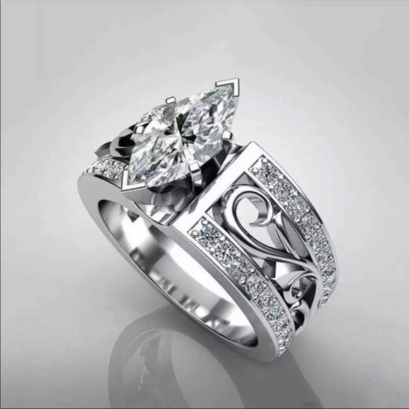 Marquise Cut 925 Silver Diamond Women’s Ring New - Picture 4 of 6